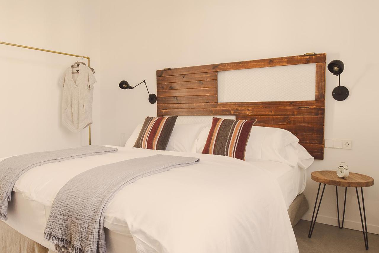 Smoix Hotel シウタデリャ エクステリア 写真